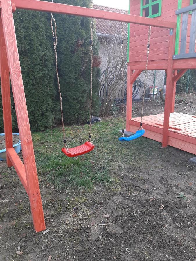 Nosztalgia Vendeghaz Hotel Zalaegerszeg Buitenkant foto