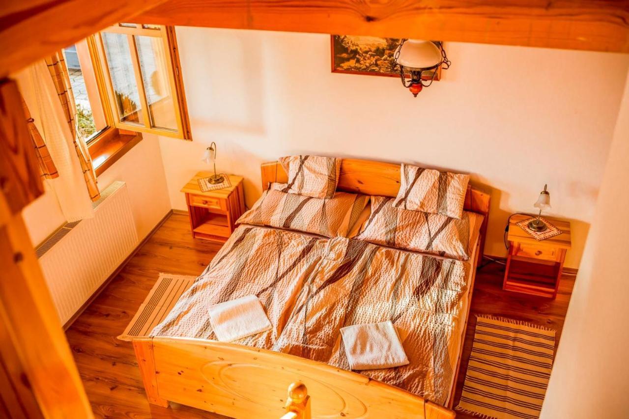 Nosztalgia Vendeghaz Hotel Zalaegerszeg Buitenkant foto